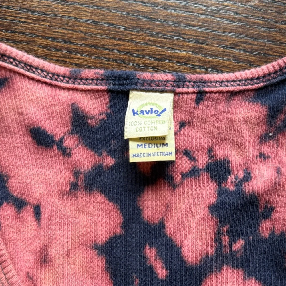 Stylish Tie-Dye Tank Top with Lightning Bolt - Picture 2 of 3